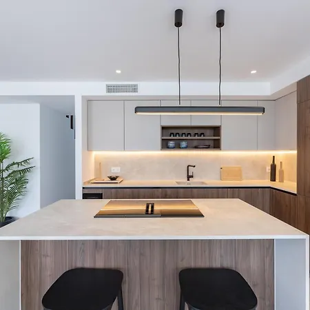 Modern Family Friendly Townhouse In Nueva Andalucia *