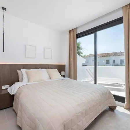 Villa Modern Family Friendly Townhouse In Nueva Andalucia Marbella