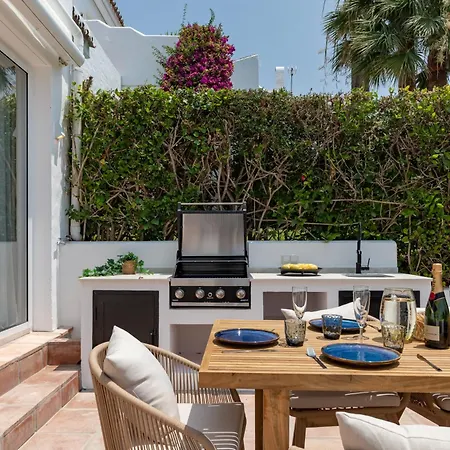 Modern Family Friendly Townhouse In Nueva Andalucia Marbella